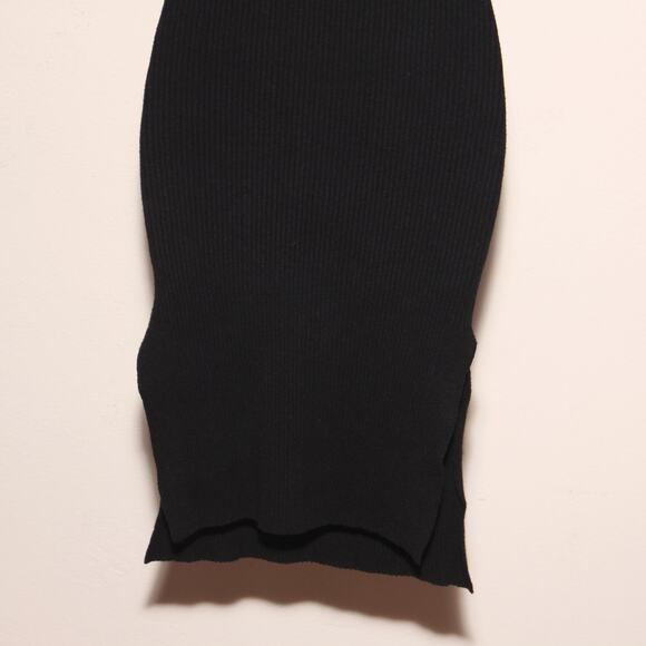 Magaschoni Black Ribbed Knit Bodycon Sweater Dress. Size Medium V-neck - Picture 7 of 10